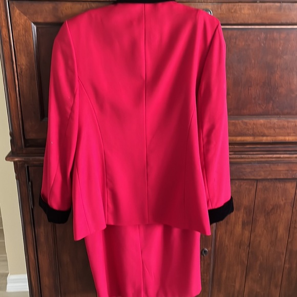 🎄🌟 ❌ CLEARANCE ❌Talbots Women’s 2-piece Holiday Dress and Velvet Trim Jacket - Picture 6 of 12